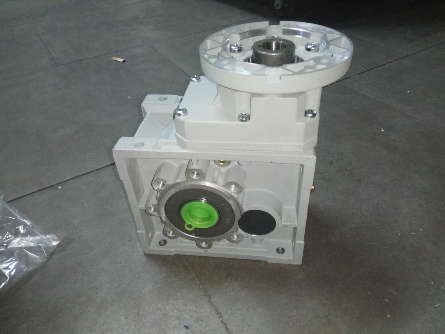 混勻堆料機(jī)減速機(jī)，RV30減速機(jī)