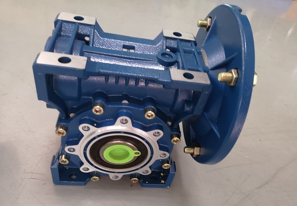 變頻電機(jī)，齒輪箱,調(diào)速電機(jī)減速機(jī)