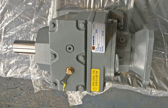 帶動17T噸小型機械吊裝機減速機，3500W伺服電機減速機,吊裝機械減速機